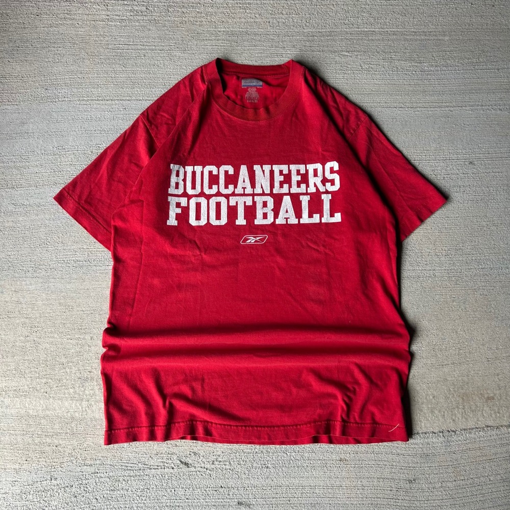 Vintage 2000s Y2K Reebok Tampa Bay Buccaneers Tshirt